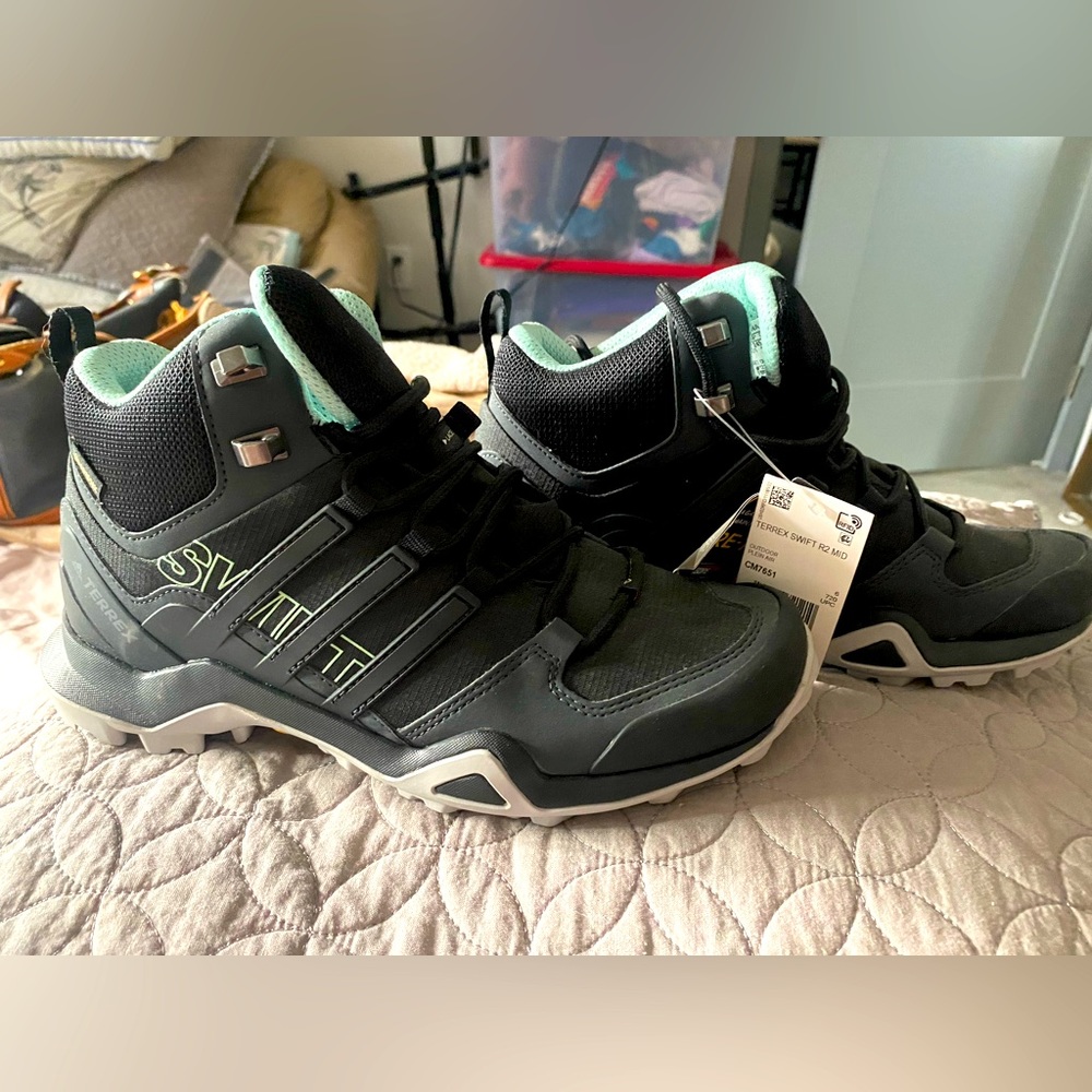 Brand New Adidas Women’s Terrex Swift R2 Mid Hiking Boots